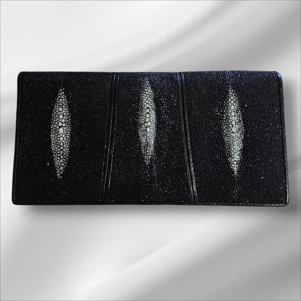 Stingray Leather Black and Cream Tri-Panel Long Wallet - Picture 2 of 14
